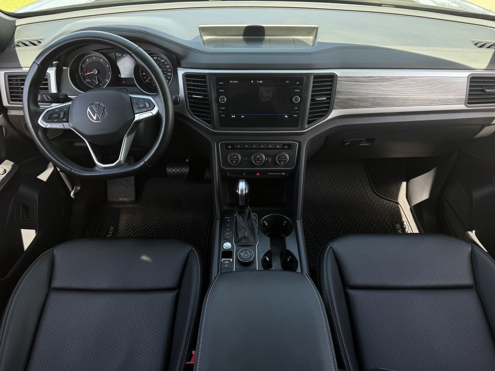 2020 Volkswagen Atlas Cross Sport 2.0T SE 4Motion
