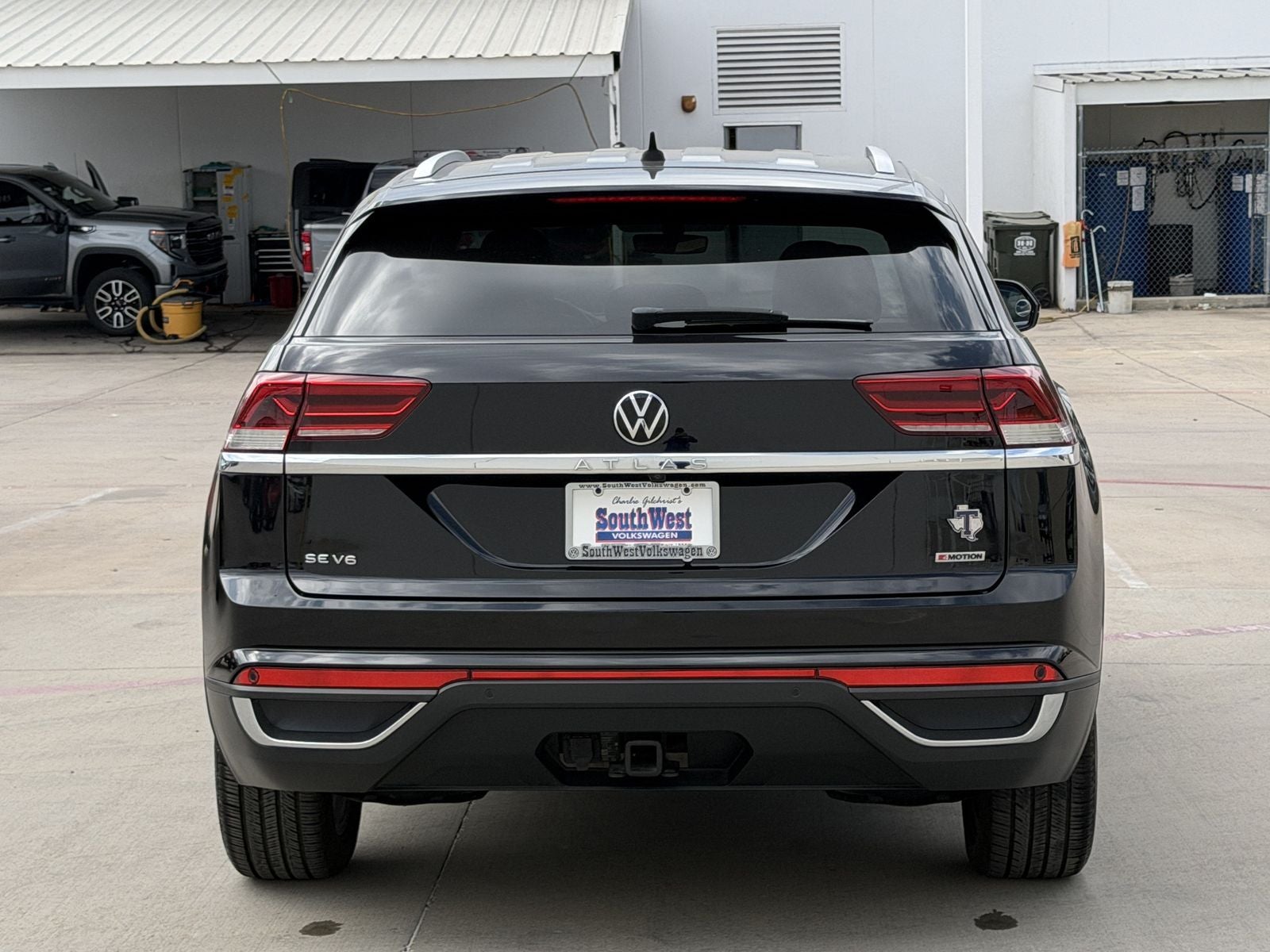 2022 Volkswagen Atlas Cross Sport 3.6L V6 SE w/Technology