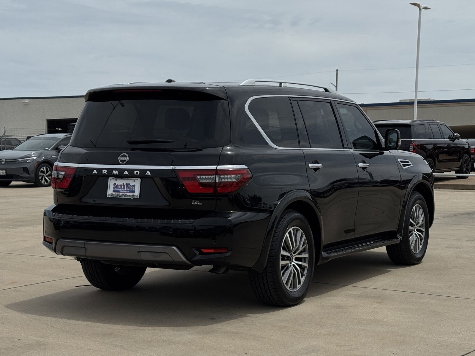 2024 Nissan Armada SL