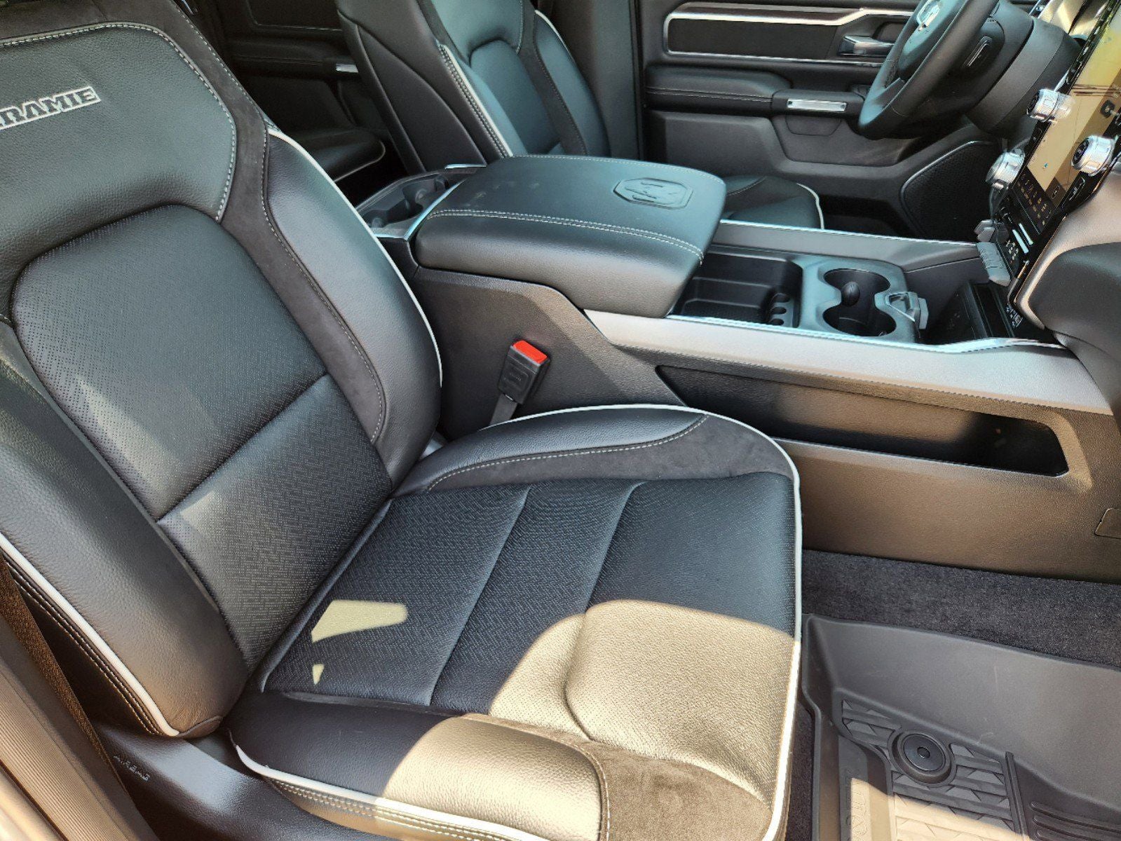 2025 RAM Ram 1500 Laramie