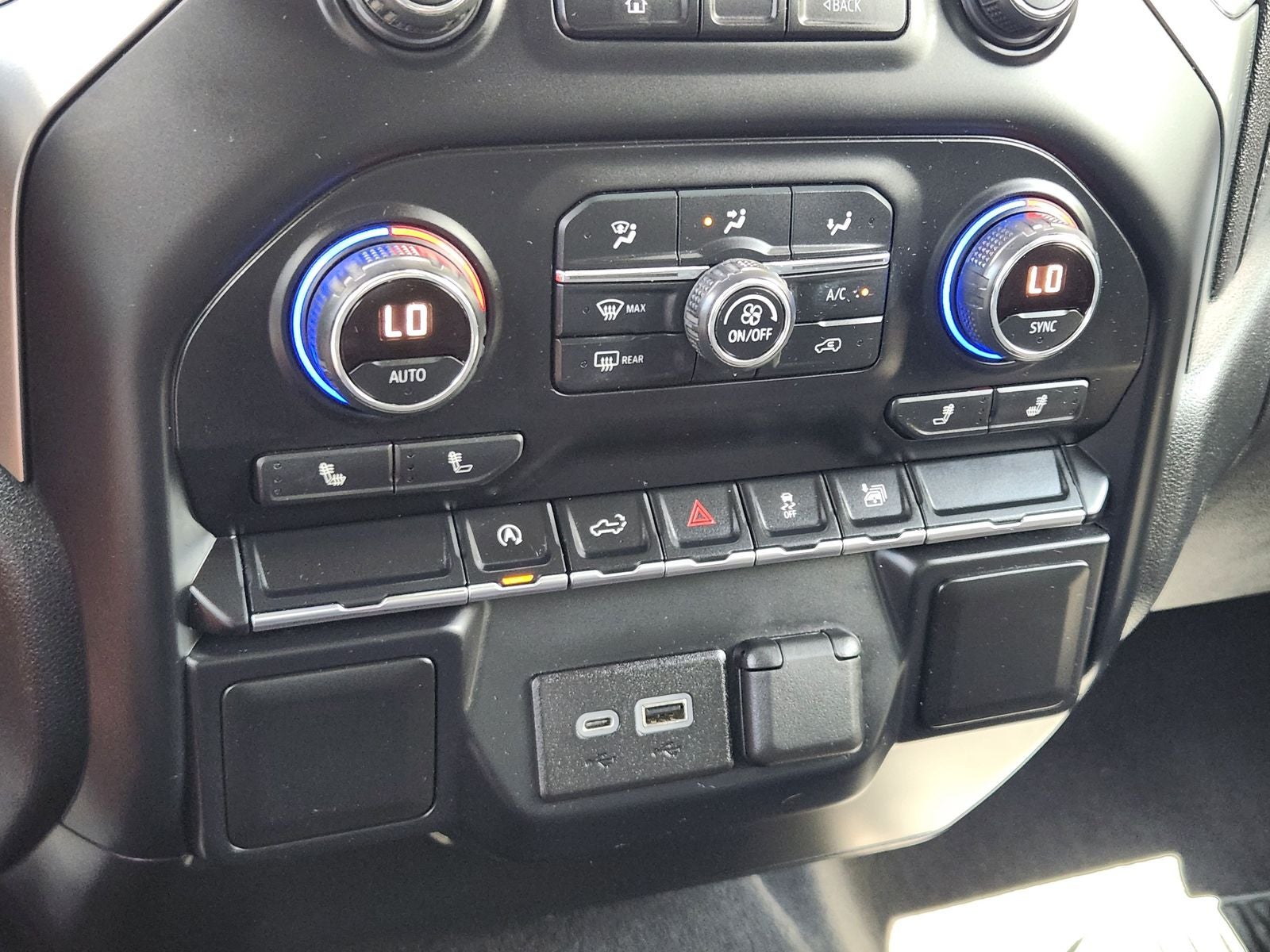2020 Chevrolet Silverado 1500 2WD Crew Cab Short Bed LT