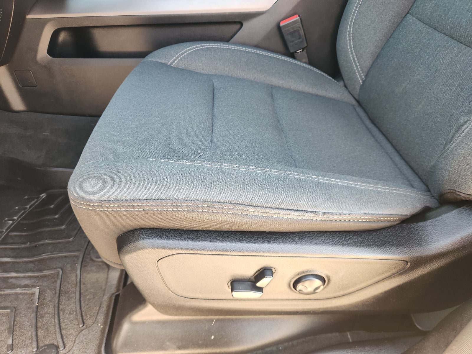 2022 RAM Ram 1500 Lone Star Crew Cab 4x2 5'7' Box