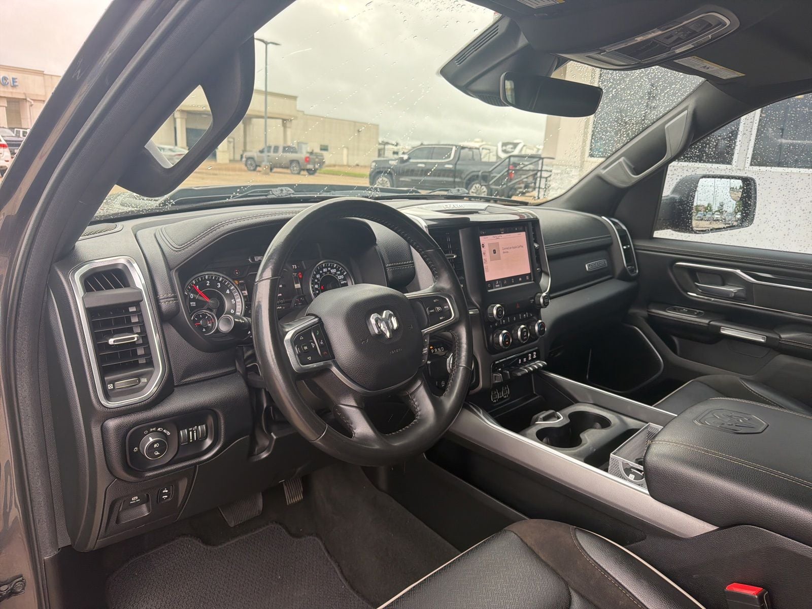 2022 RAM Ram 1500 Laramie Crew Cab 4x2 5'7' Box