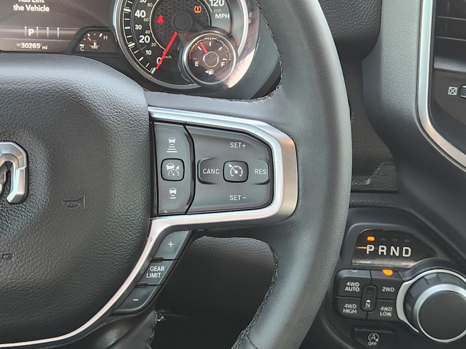 2025 RAM Ram 1500 Lone Star Crew Cab 4x4 5'7' Box