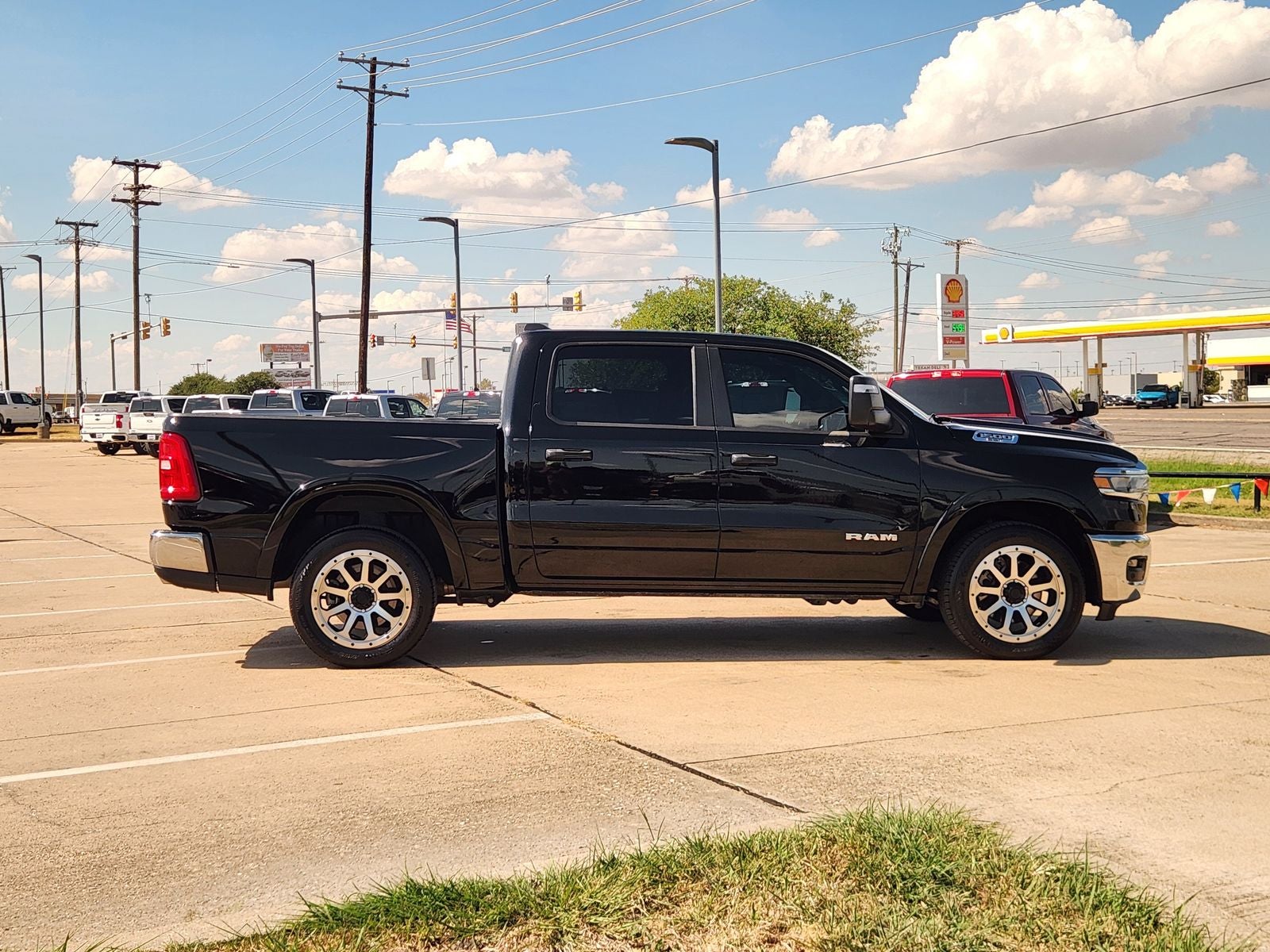 2025 RAM Ram 1500 Lone Star Crew Cab 4x4 5'7' Box