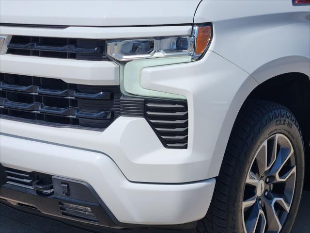 2022 Chevrolet Silverado 1500 4WD Crew Cab Short Bed RST