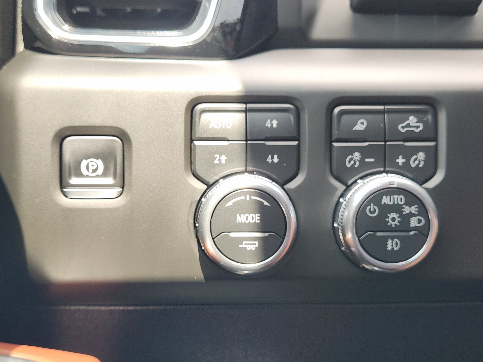 2025 GMC Sierra 2500HD 4WD Crew Cab Standard Bed Denali Ultimate