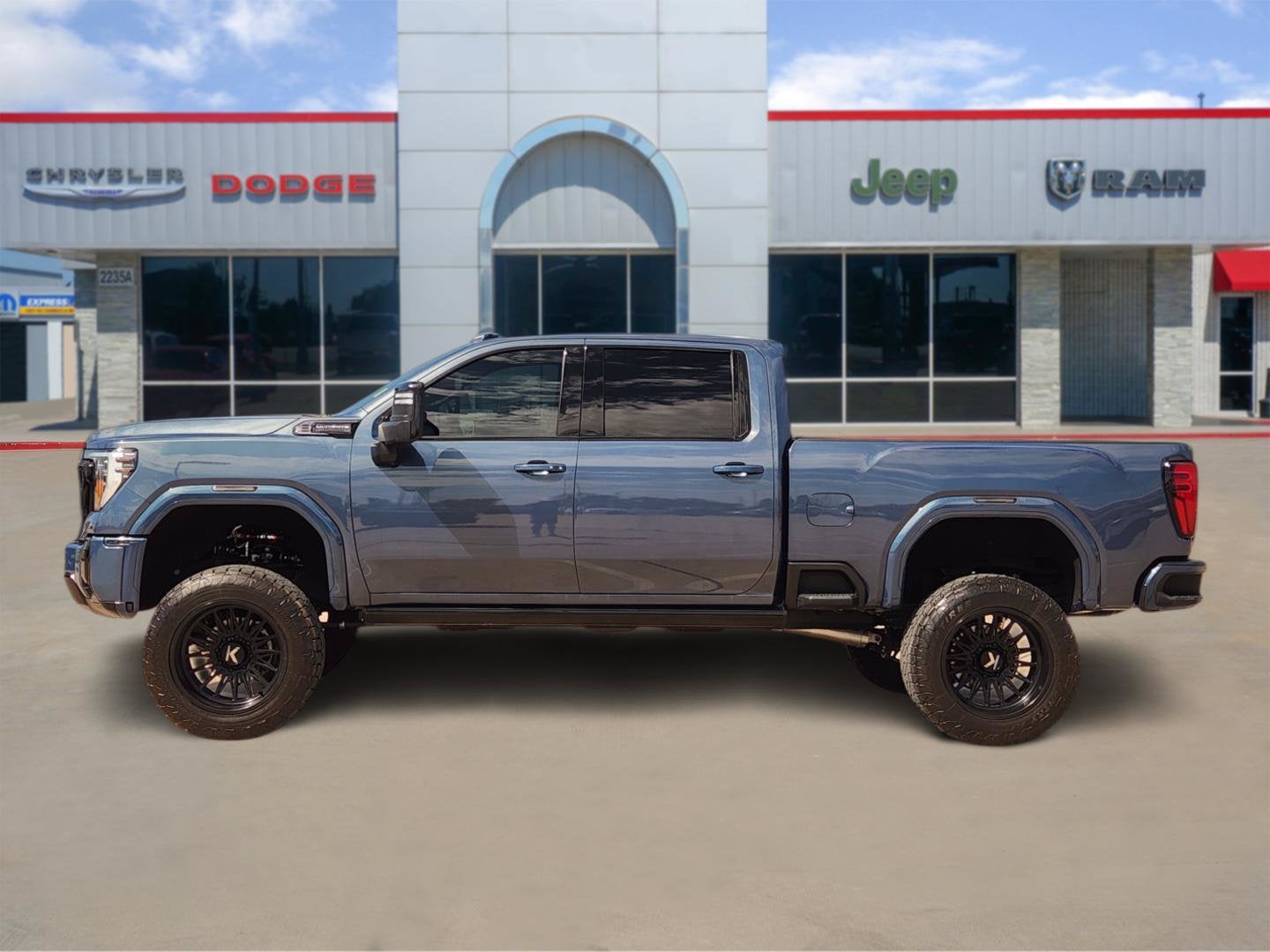 2025 GMC Sierra 2500HD 4WD Crew Cab Standard Bed Denali Ultimate