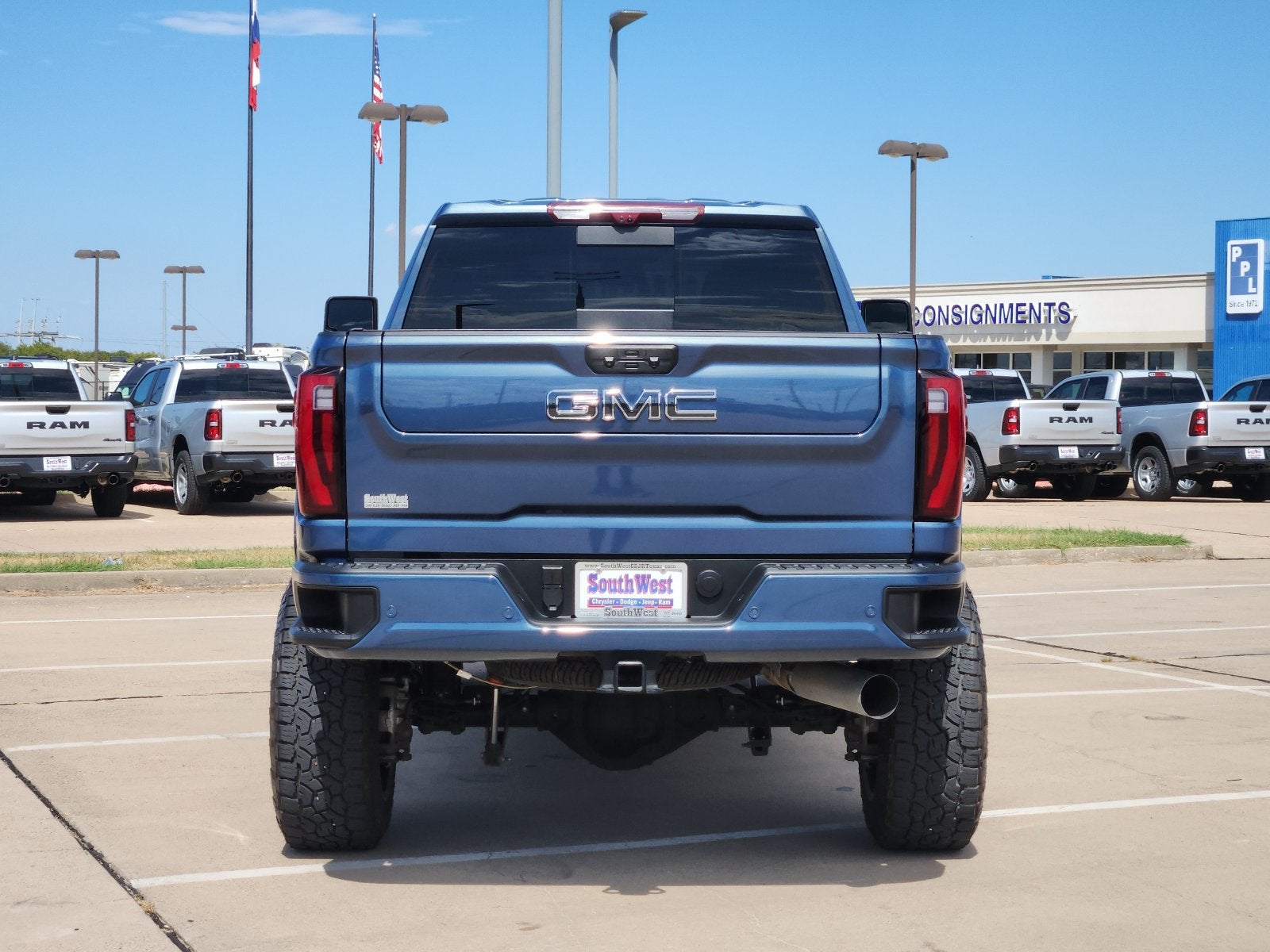 2025 GMC Sierra 2500HD 4WD Crew Cab Standard Bed Denali Ultimate