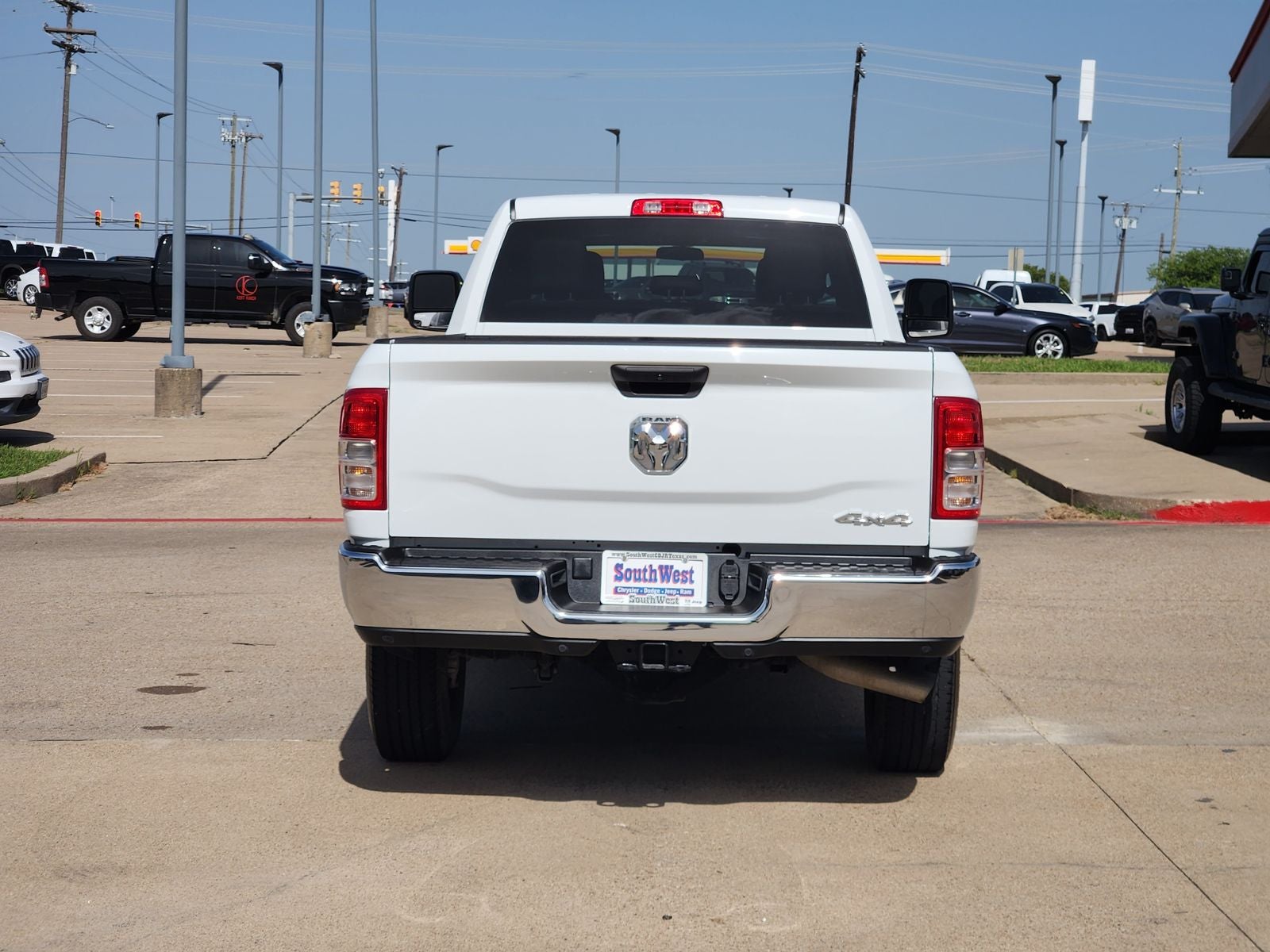 2023 RAM Ram 3500 Tradesman Crew Cab 4x4 8' Box