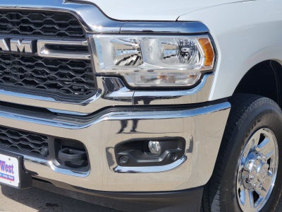 2023 RAM Ram 3500 Tradesman Crew Cab 4x4 8' Box
