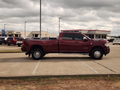 2021 RAM Ram 3500 Laramie Crew Cab 4x4 8' Box