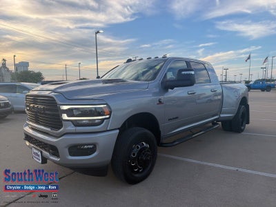 2024 RAM Ram 3500 Laramie Mega Cab 4x4 6'4' Box