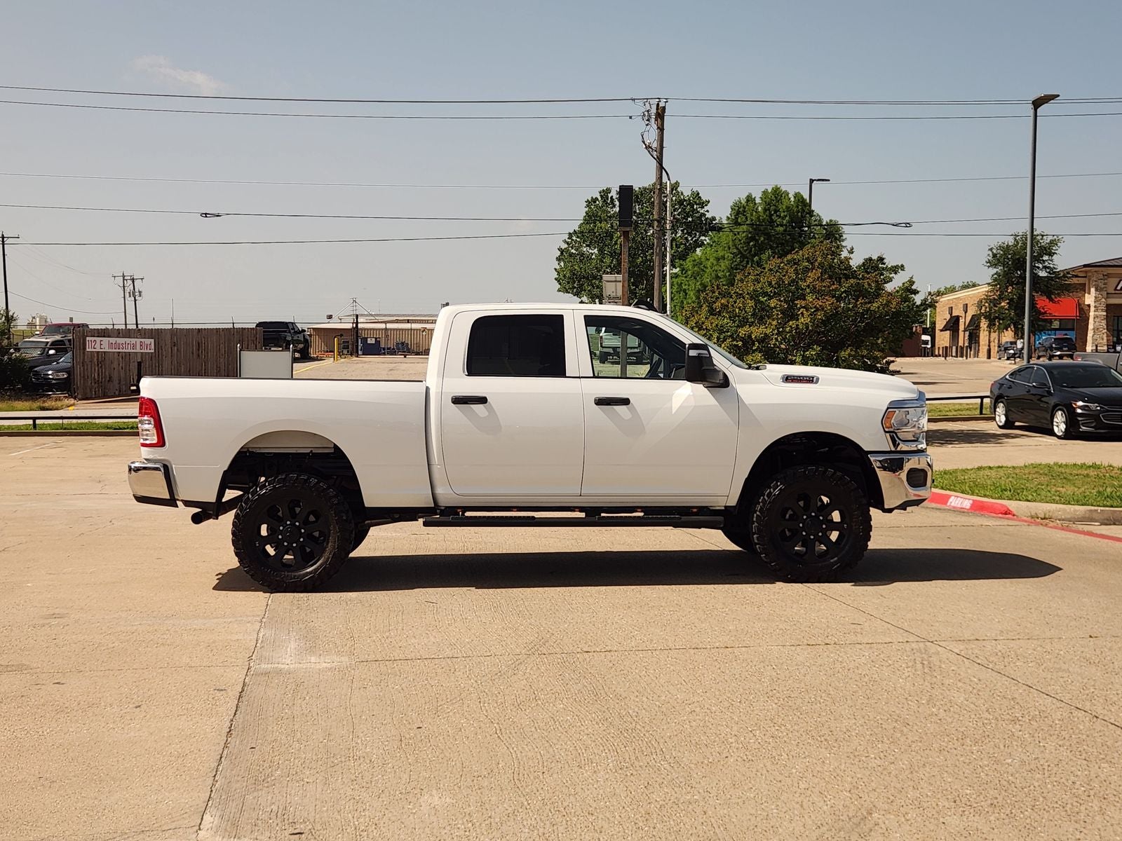 2024 RAM Ram 2500 Tradesman Crew Cab 4x4 6'4' Box