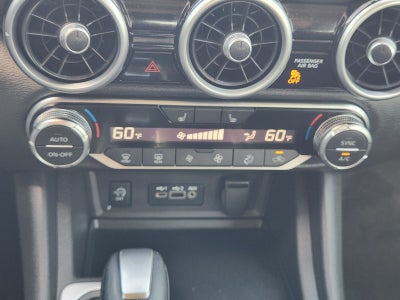 2024 Nissan Sentra SR Xtronic CVT