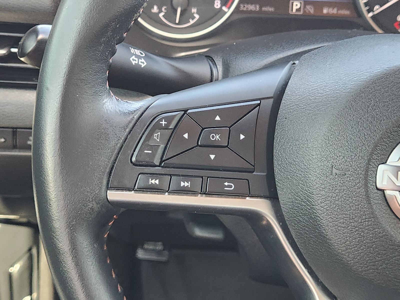2024 Nissan Sentra SR Xtronic CVT