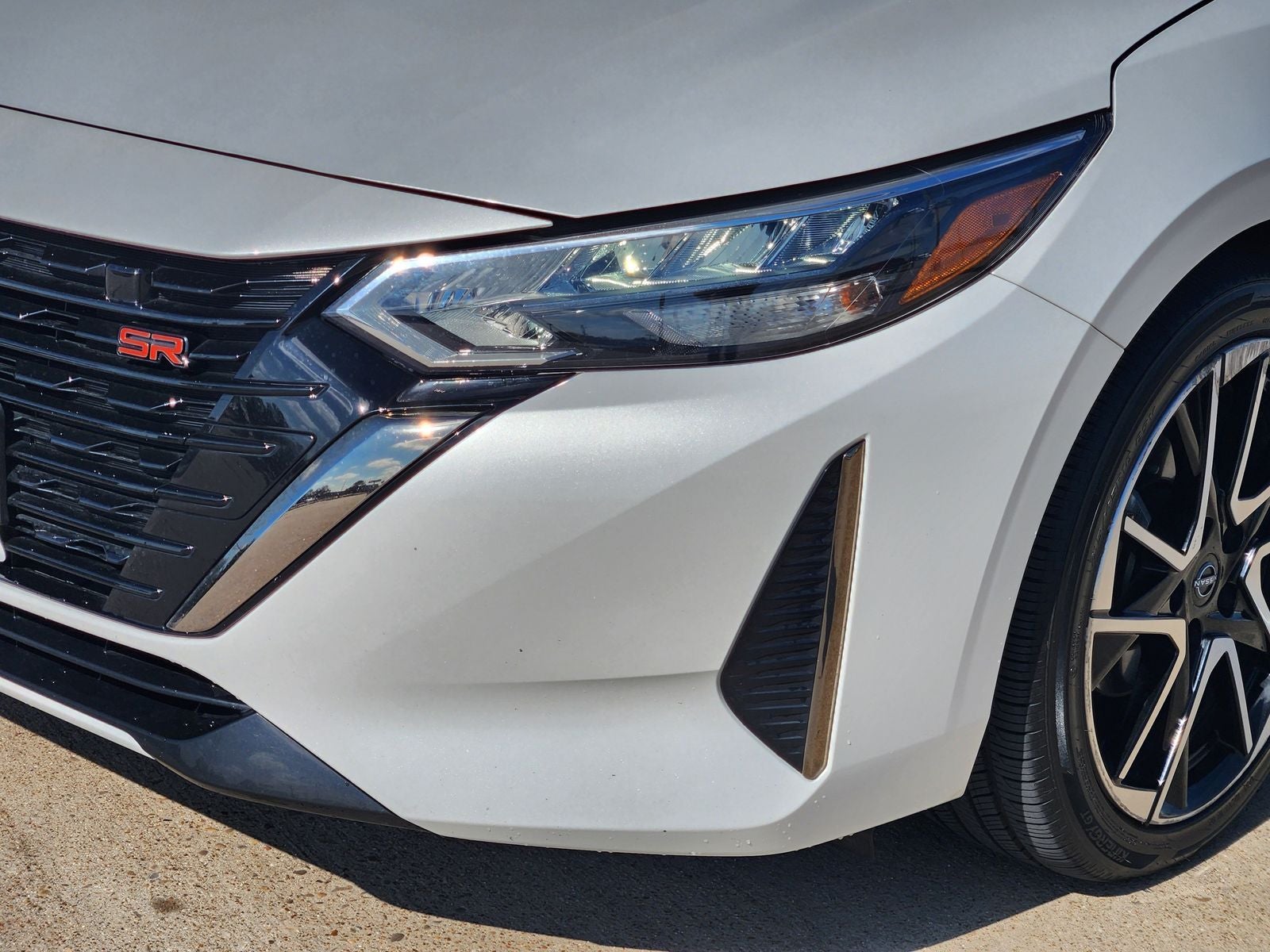 2024 Nissan Sentra SR Xtronic CVT