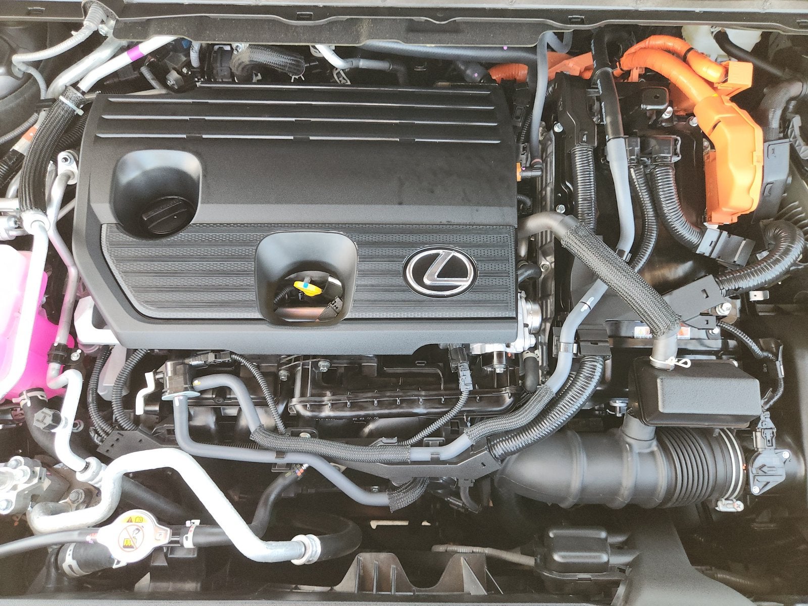 2025 Lexus RX 450h+ Luxury