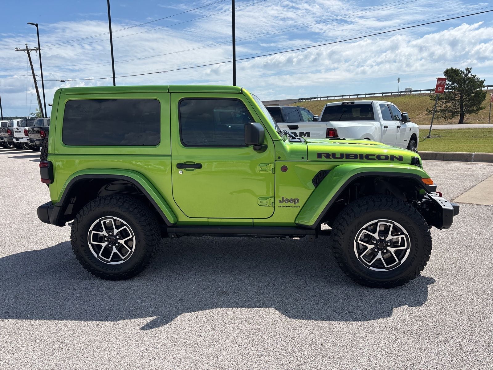 2025 Jeep Wrangler 2-Door Recon 4x4