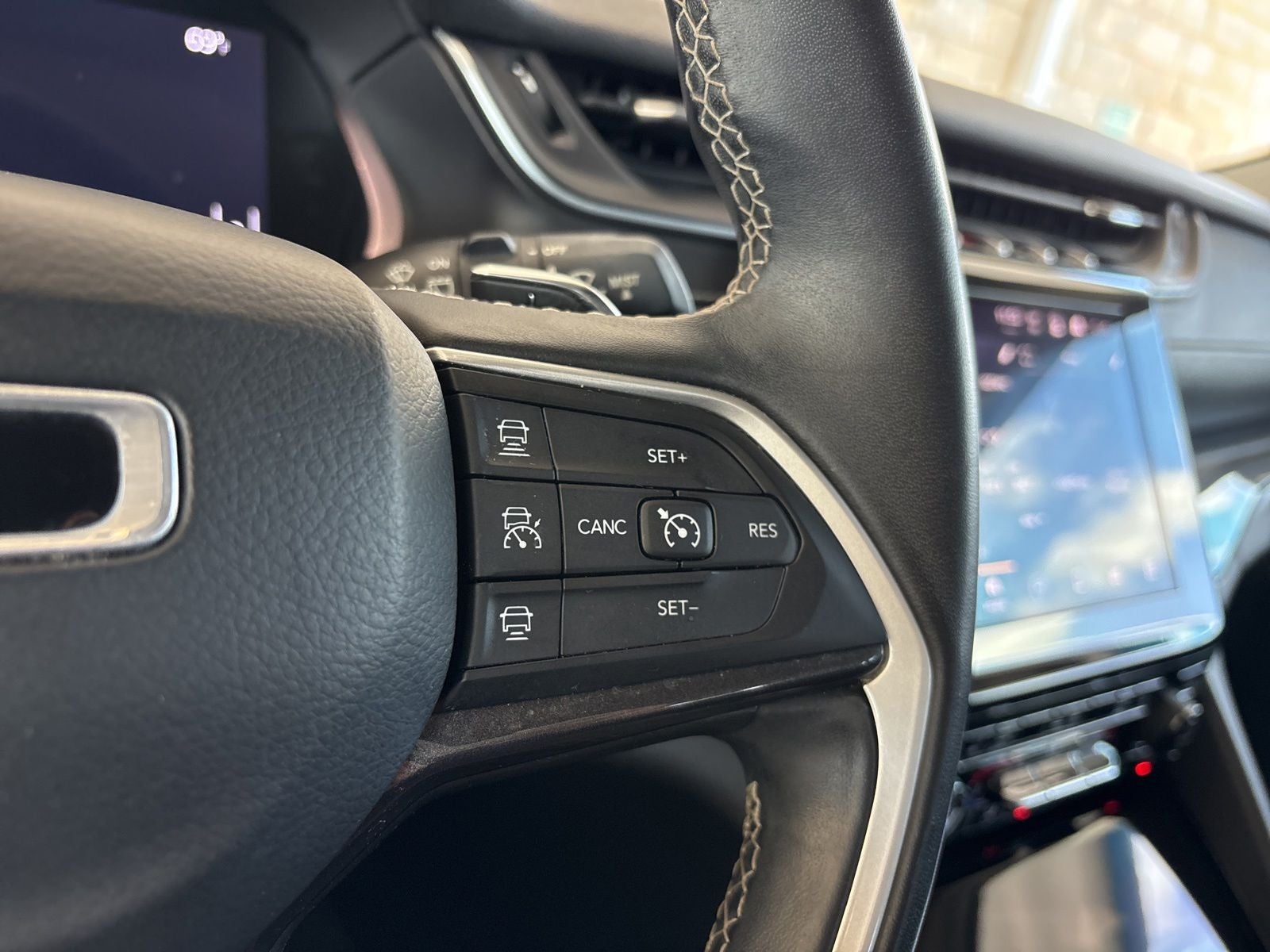 2021 Jeep Grand Cherokee L Laredo 4x2