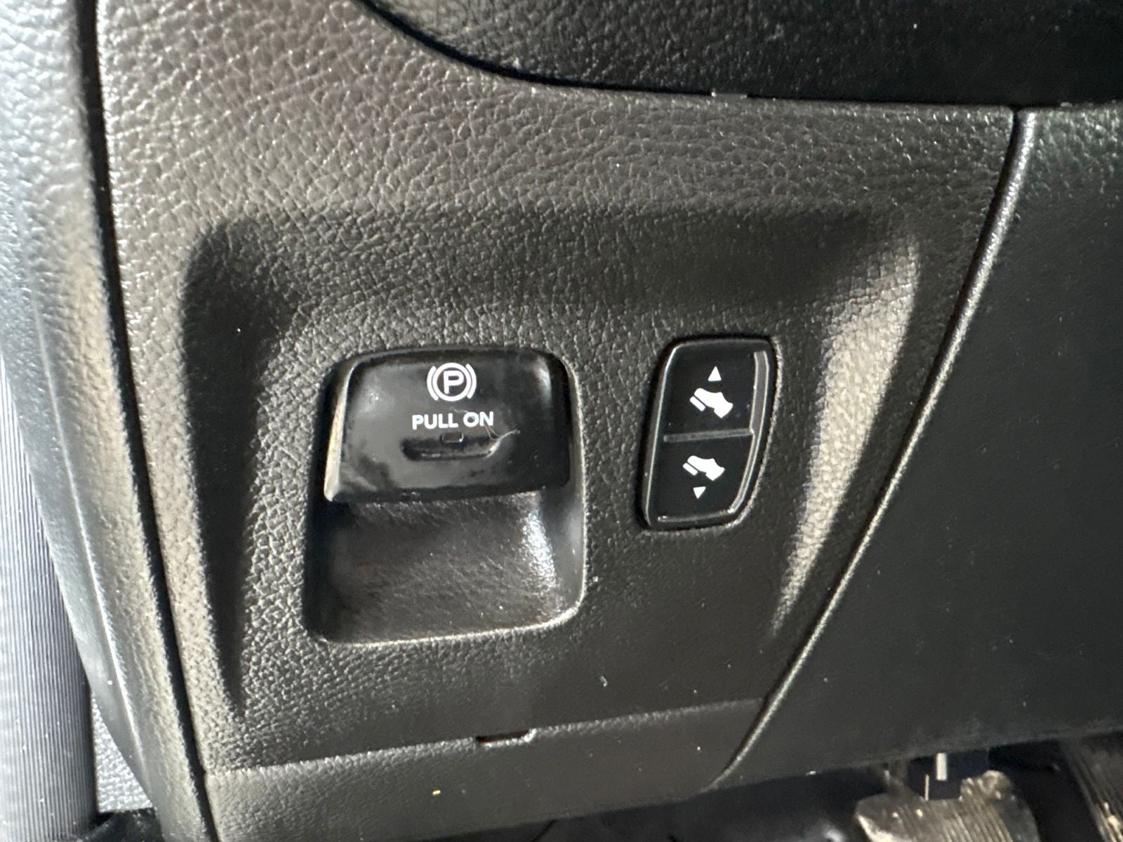 2022 RAM Ram 1500 Lone Star Crew Cab 4x2 5'7' Box