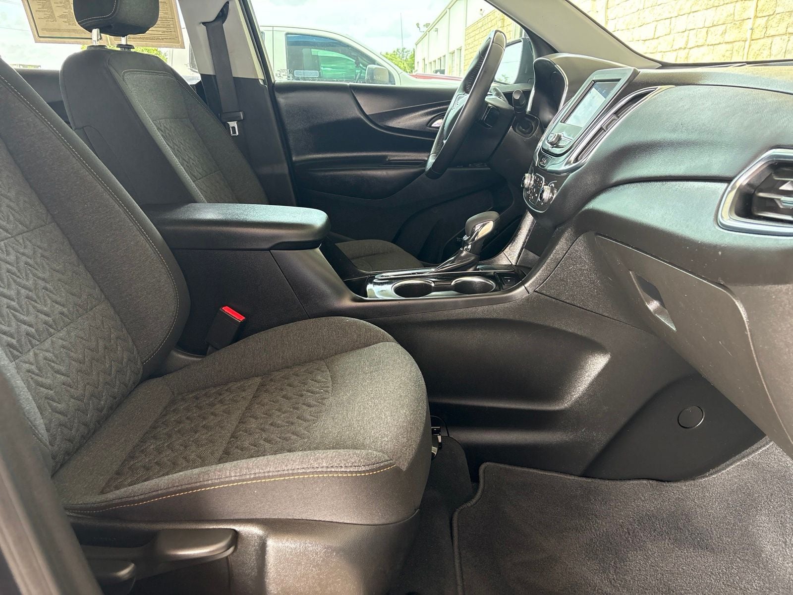 2022 Chevrolet Equinox FWD LT