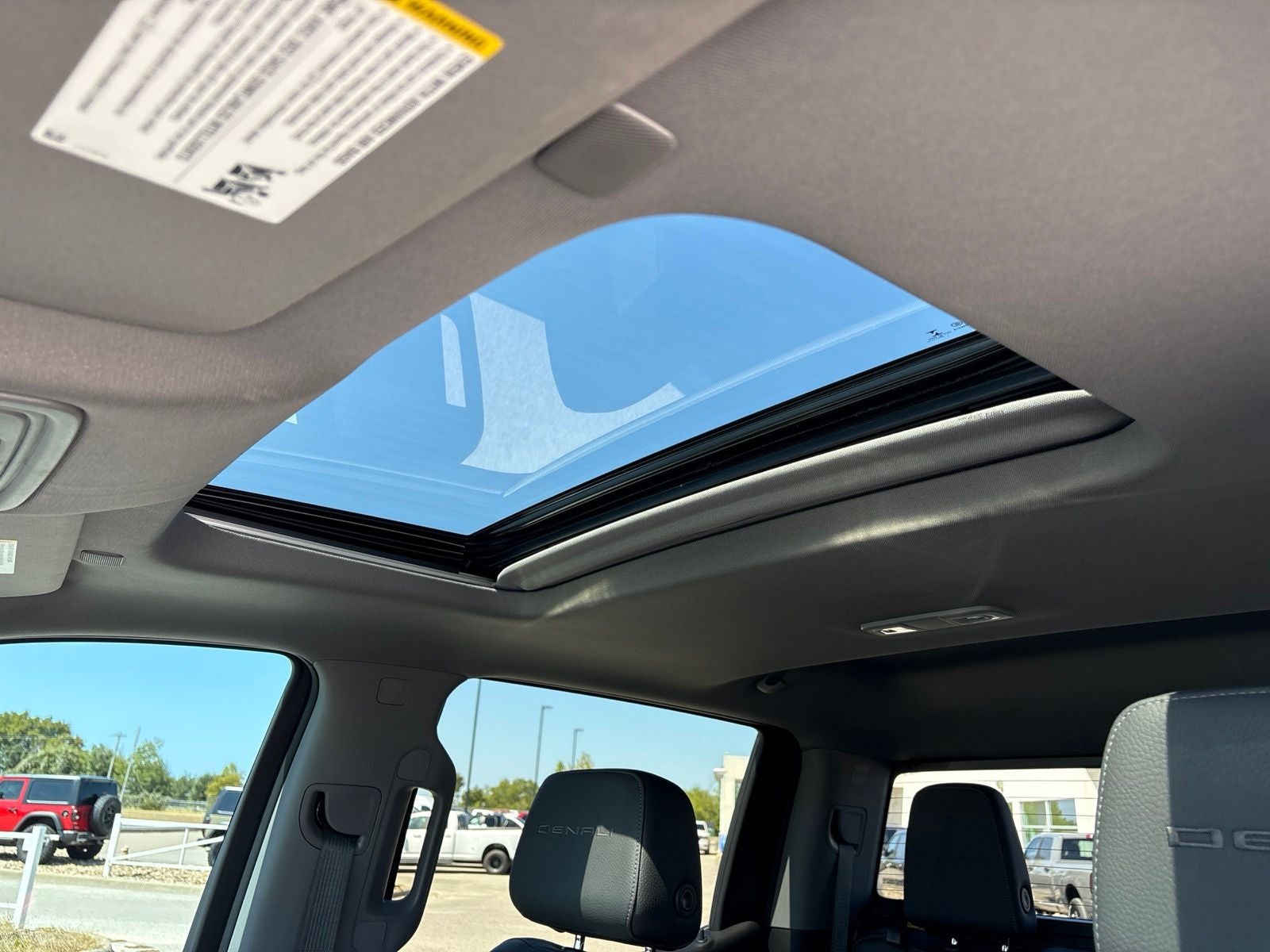 2020 GMC Sierra 1500 4WD Crew Cab Short Box Denali
