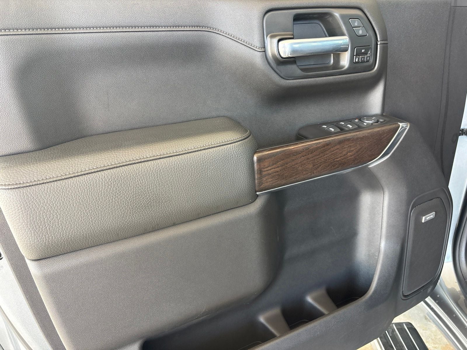 2020 GMC Sierra 1500 4WD Crew Cab Short Box Denali