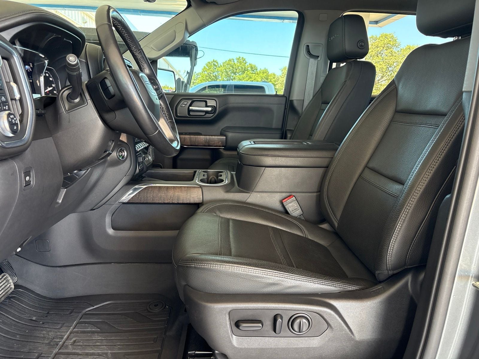 2020 GMC Sierra 1500 4WD Crew Cab Short Box Denali