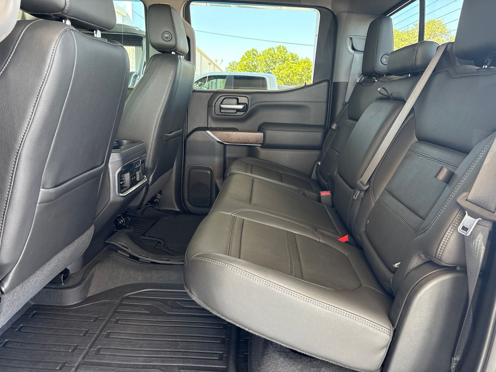 2020 GMC Sierra 1500 4WD Crew Cab Short Box Denali