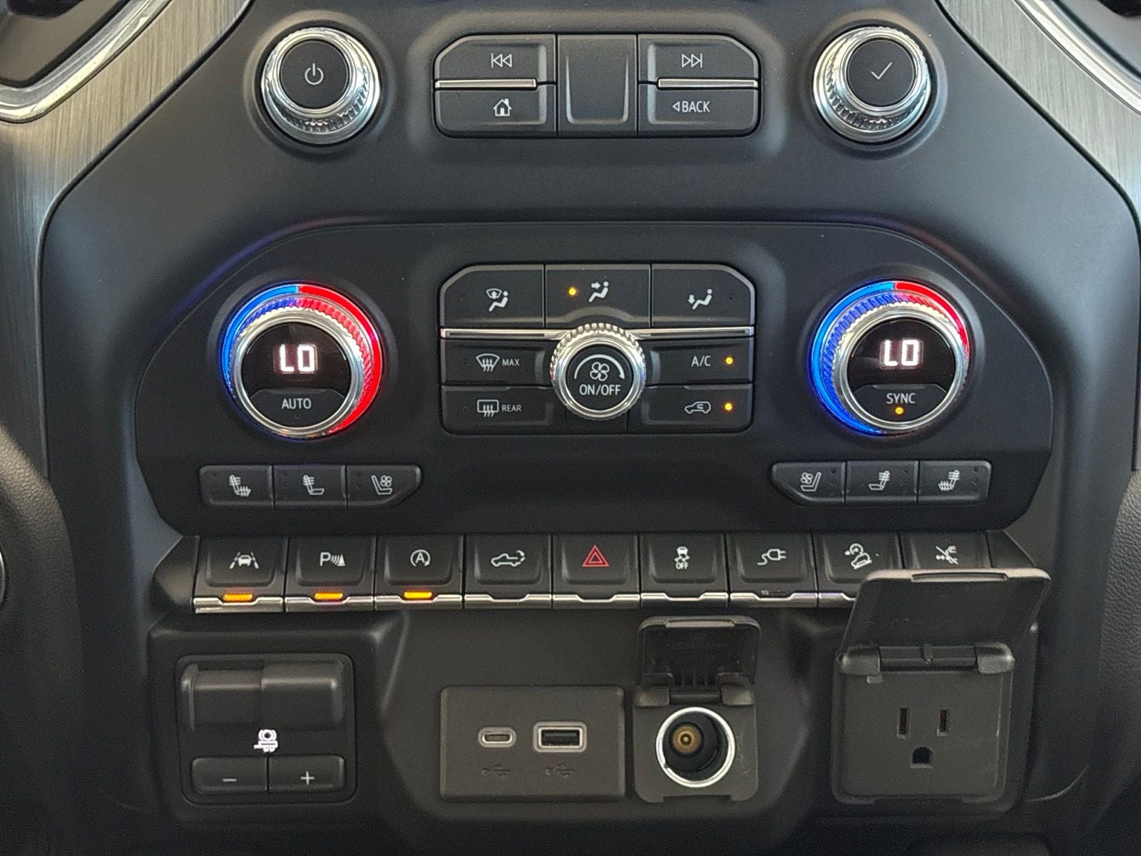 2020 GMC Sierra 1500 4WD Crew Cab Short Box Denali