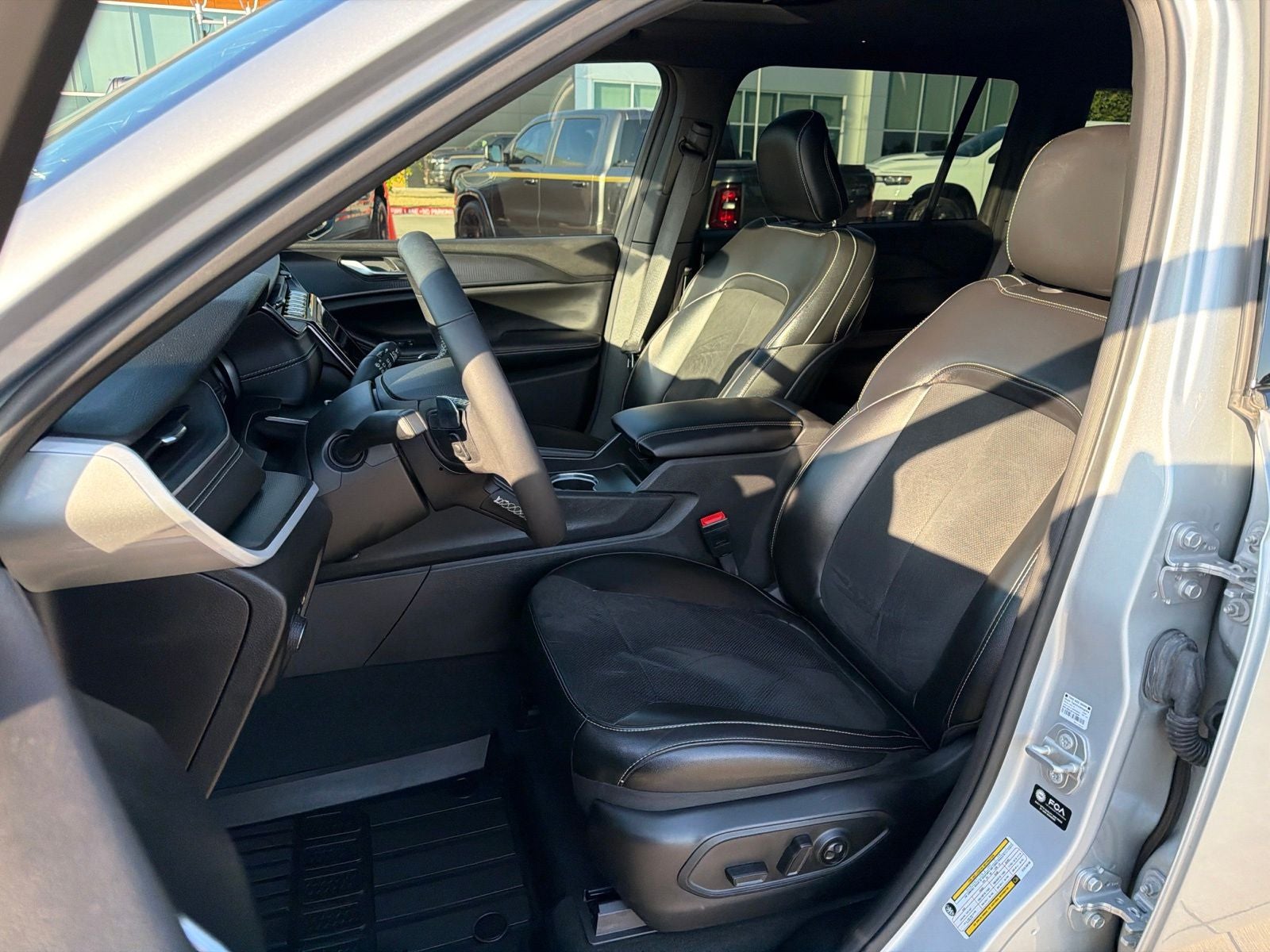 2024 Jeep Grand Cherokee L Altitude X 4x4