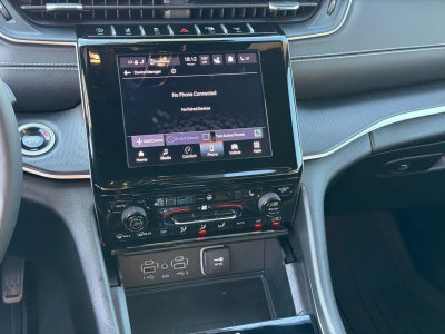 2024 Jeep Grand Cherokee L Altitude X 4x4