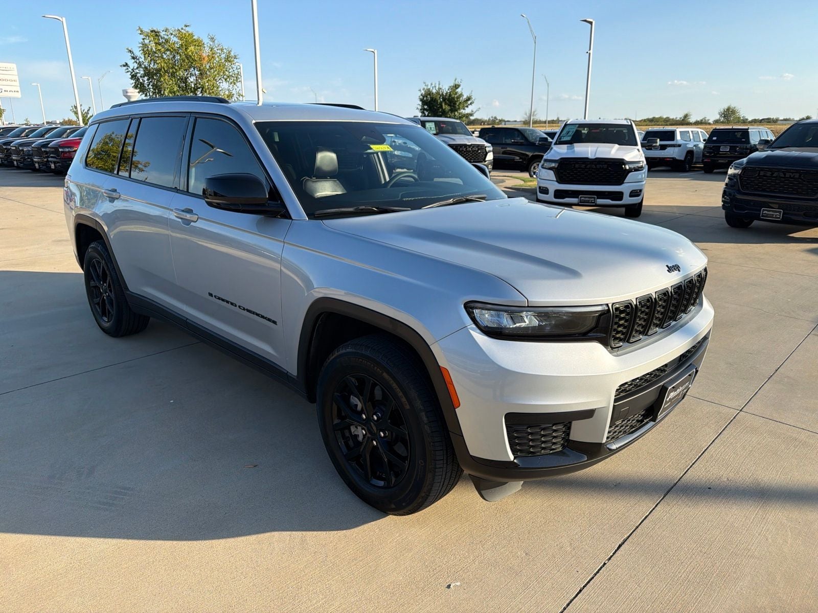 2024 Jeep Grand Cherokee L Altitude X 4x4