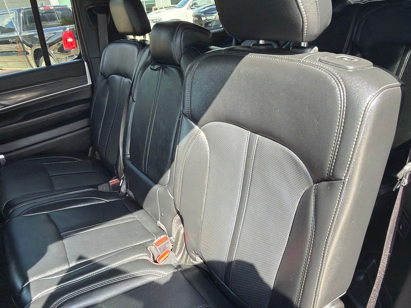 2024 Jeep Wagoneer L Series II 4x2