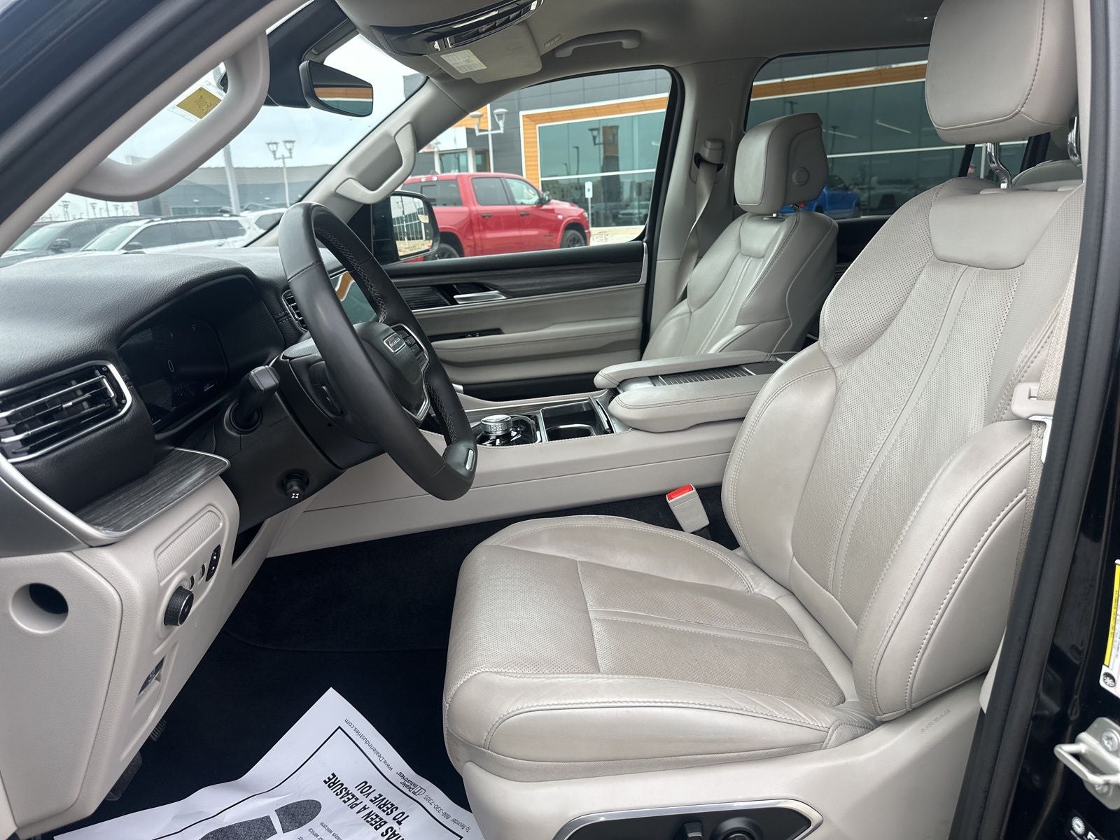 2024 Jeep Wagoneer L Series II 4x4