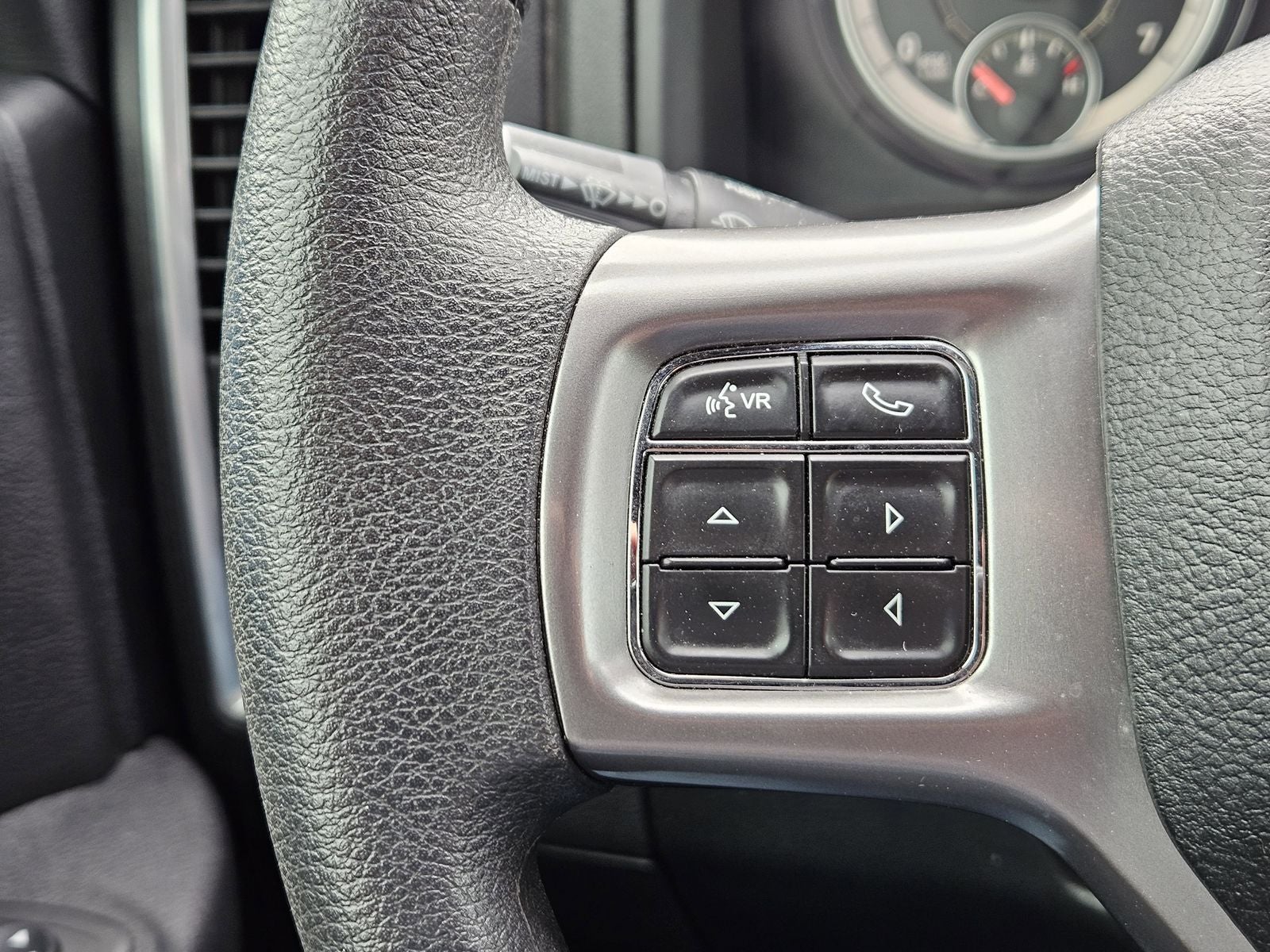 2024 RAM 1500 Classic Warlock Crew Cab 4x4 5'7' Box