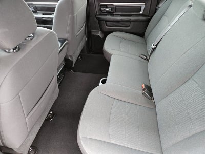 2024 RAM 1500 Classic Warlock Crew Cab 4x4 5'7' Box