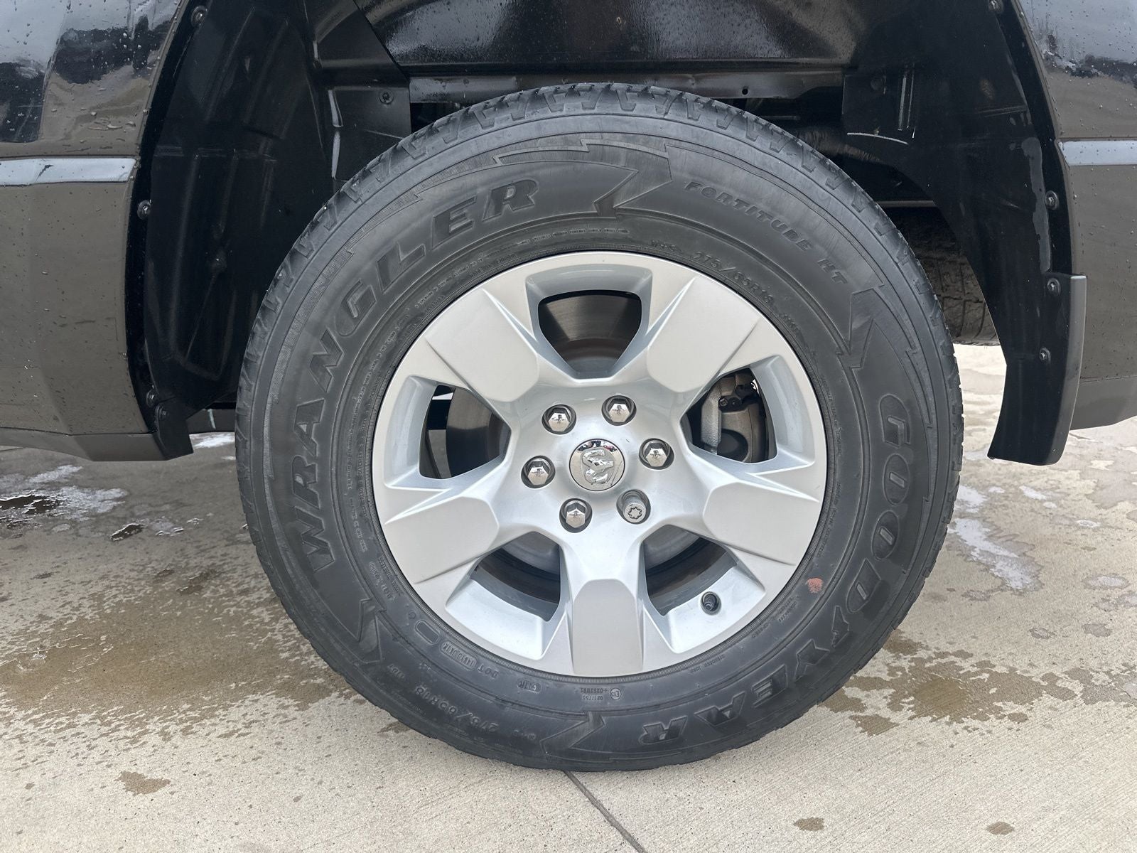 2022 RAM Ram 1500 Lone Star Crew Cab 4x2 5'7' Box