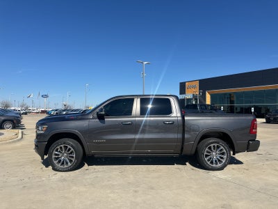 2022 RAM Ram 1500 Laramie Crew Cab 4x2 5'7' Box