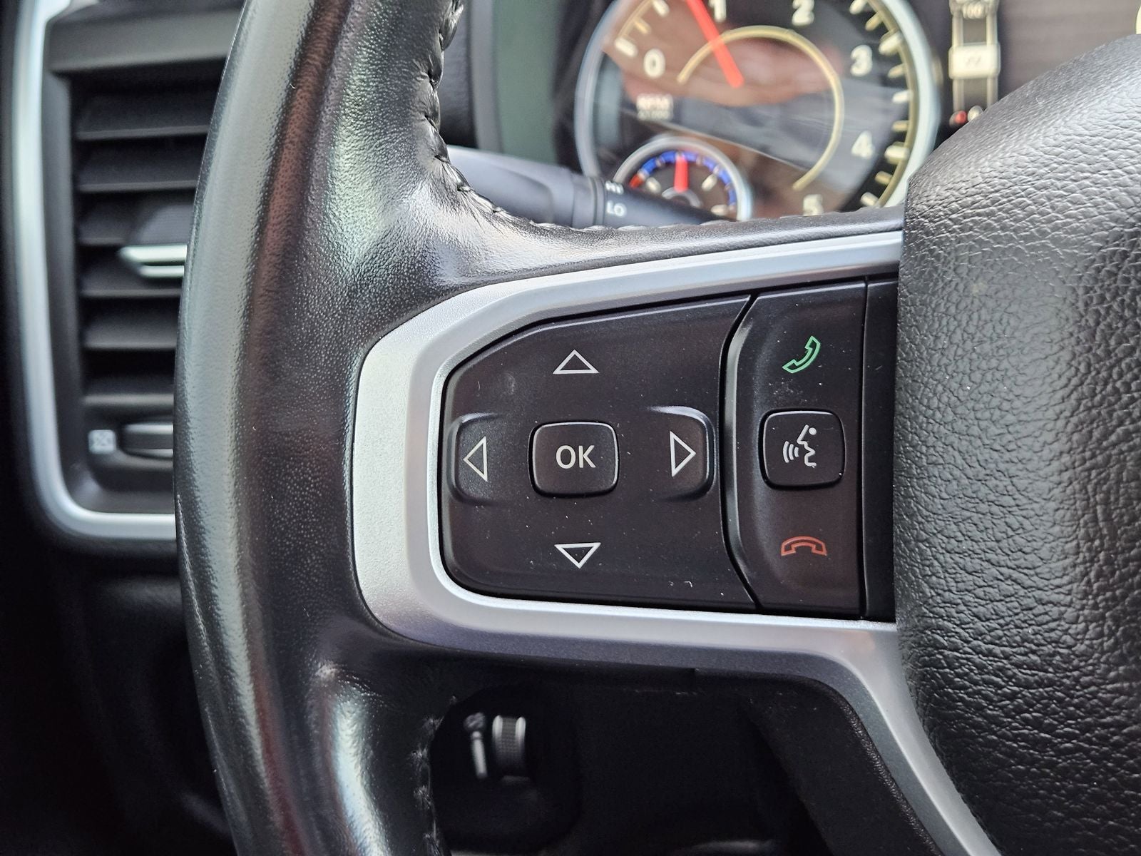 2023 RAM Ram 1500 Lone Star Crew Cab 4x4 5'7' Box