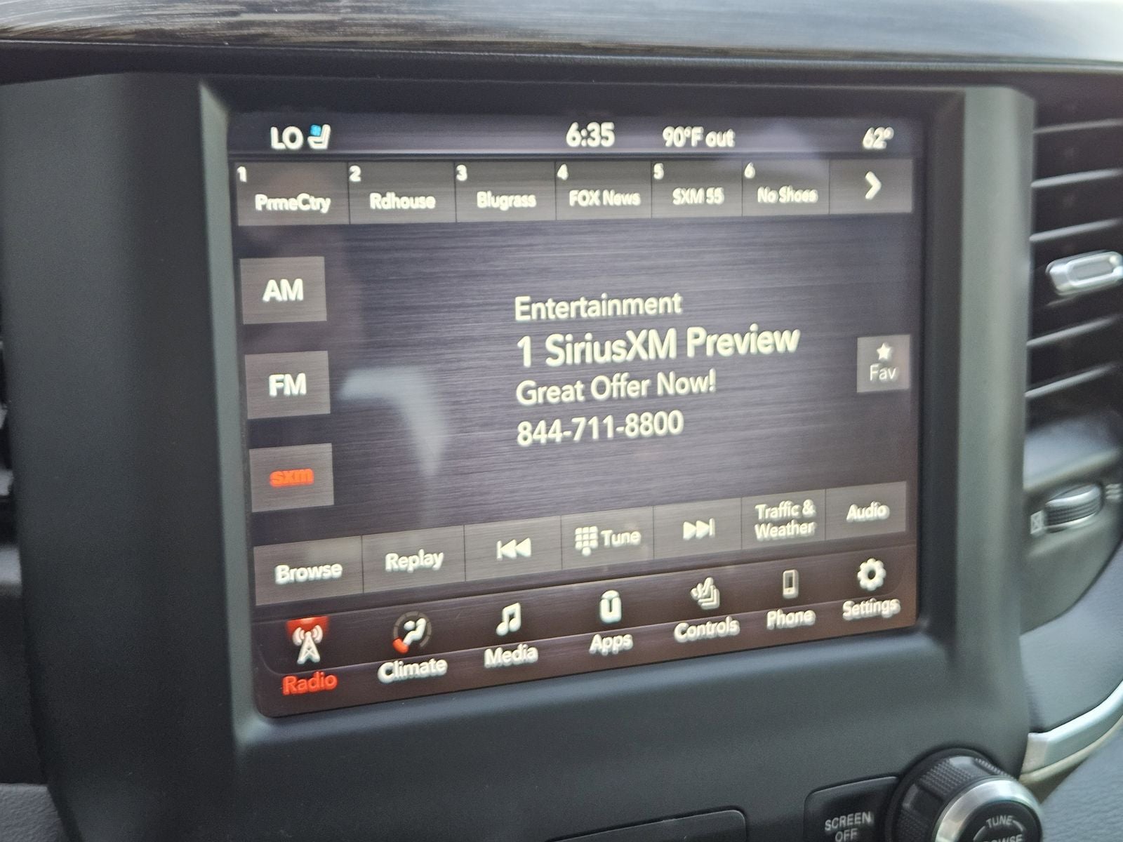 2020 RAM Ram 1500 Laramie Crew Cab 4x4 5'7' Box