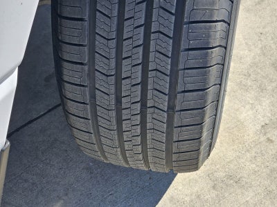 2022 RAM Ram 1500 Big Horn Crew Cab 4x4 6'4' Box