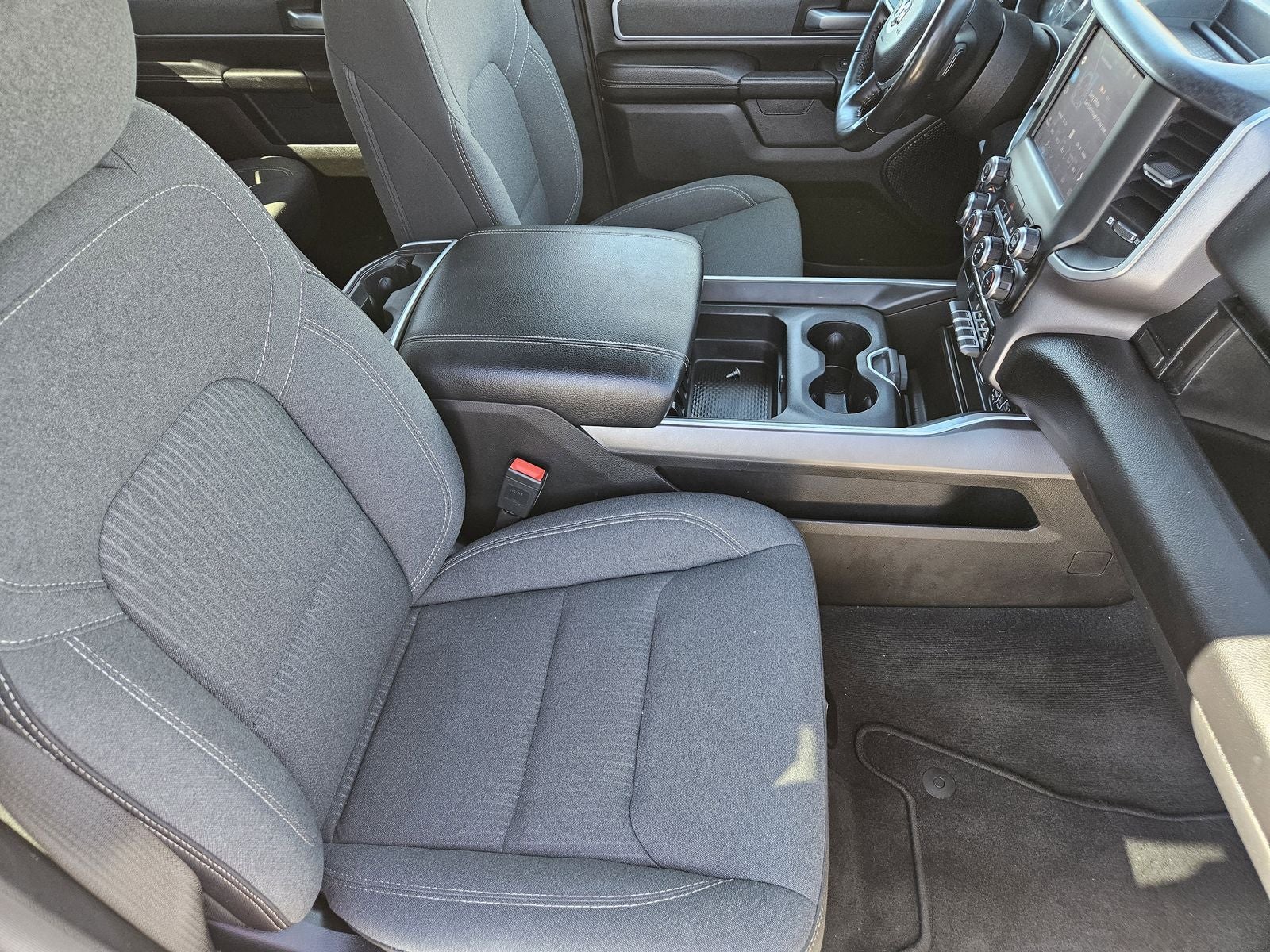 2022 RAM Ram 1500 Big Horn Crew Cab 4x4 6'4' Box