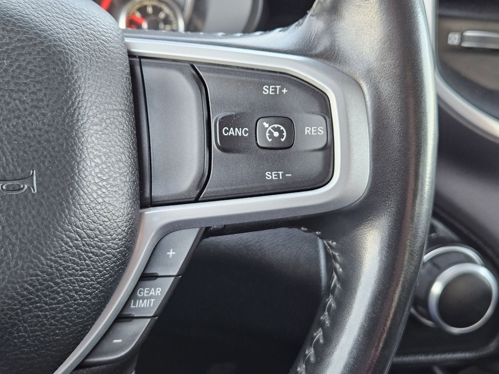 2022 RAM Ram 1500 Big Horn Crew Cab 4x4 6'4' Box