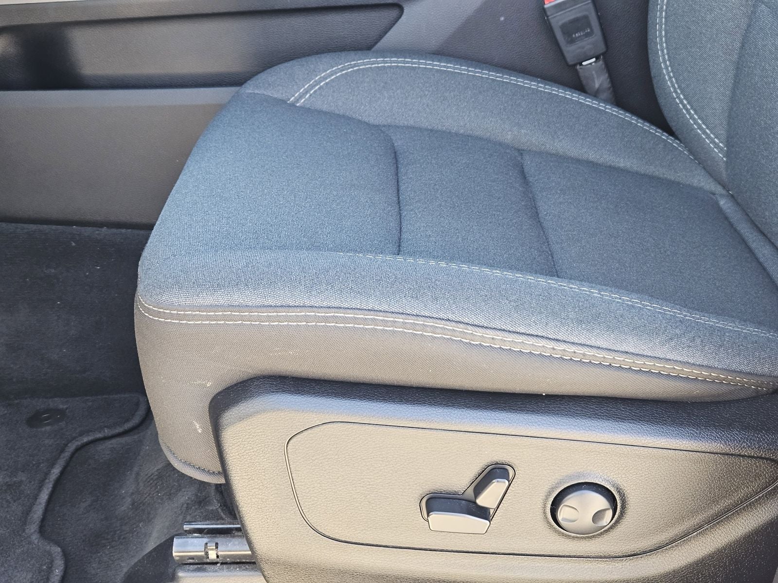 2022 RAM Ram 1500 Big Horn Crew Cab 4x4 6'4' Box