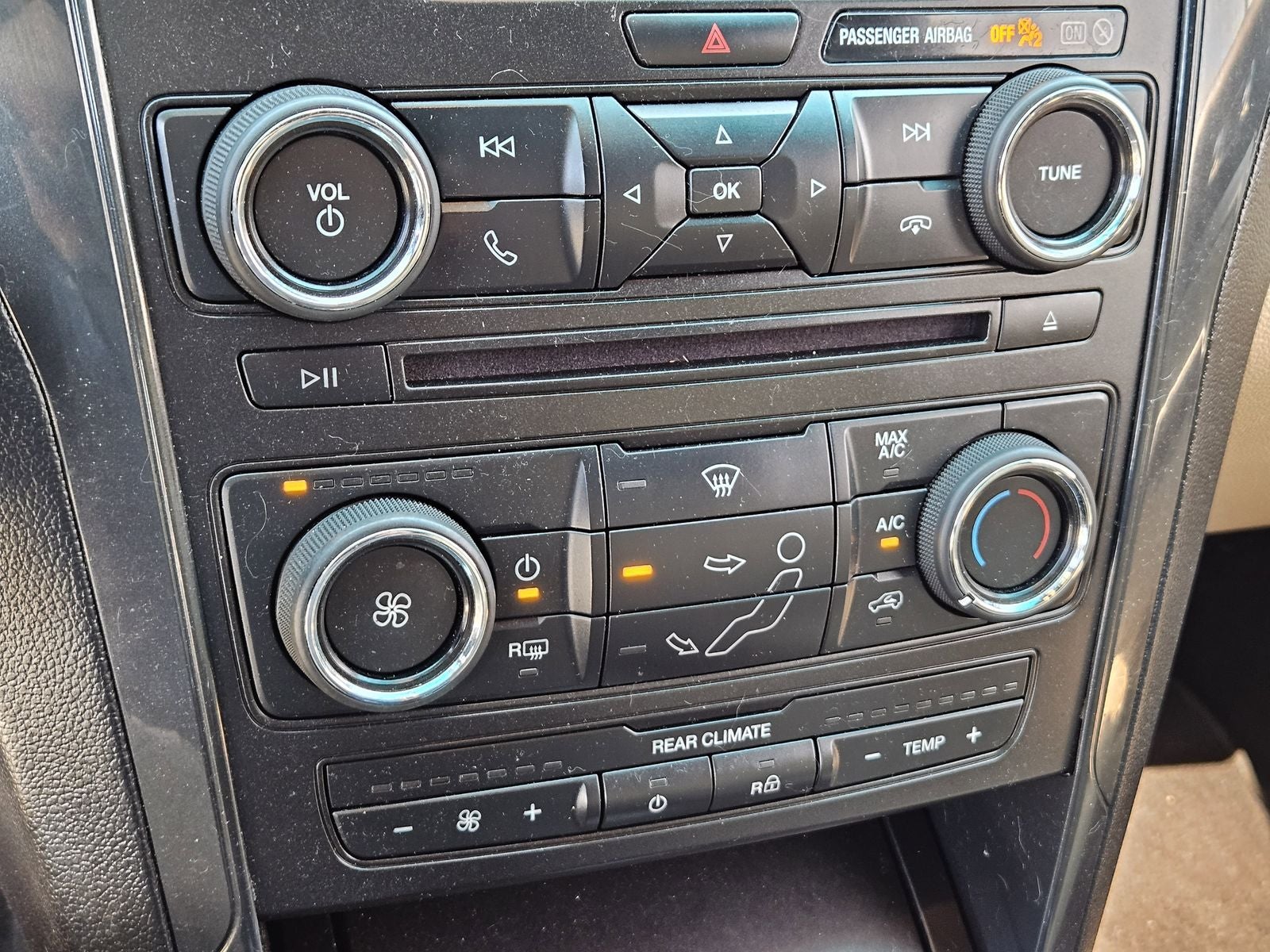 2016 Ford Explorer Base