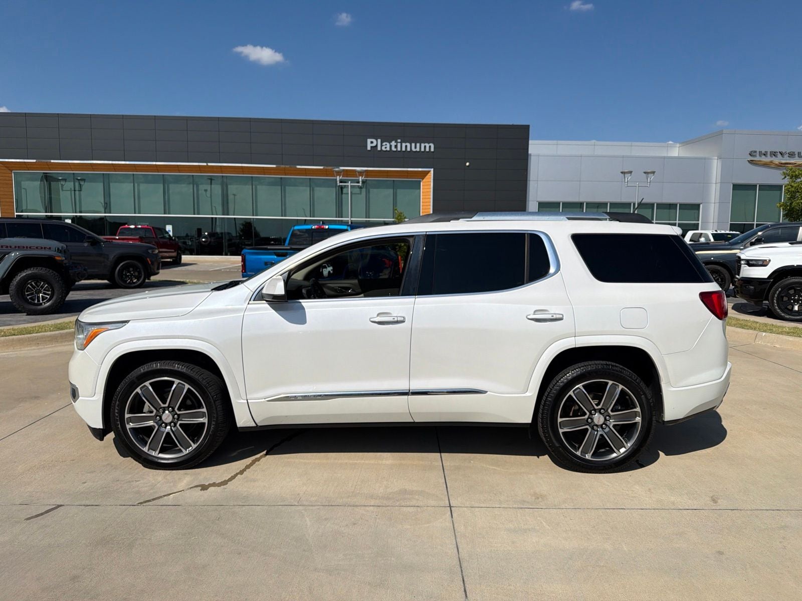 2019 GMC Acadia Denali