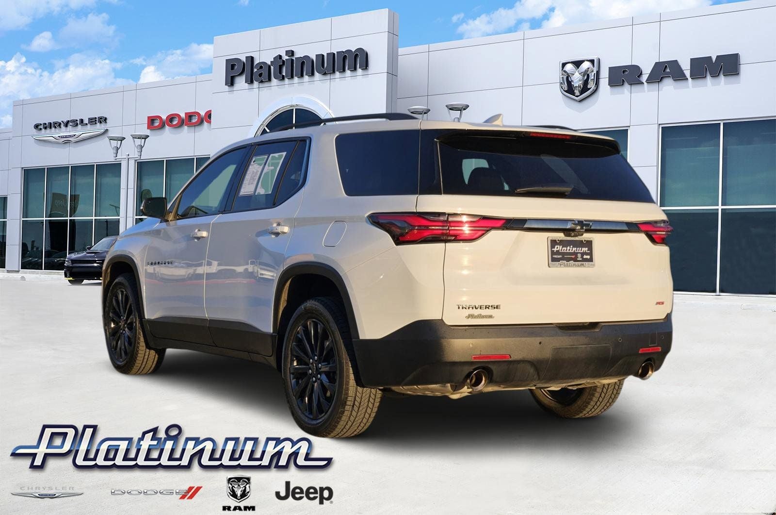 2023 Chevrolet Traverse FWD RS