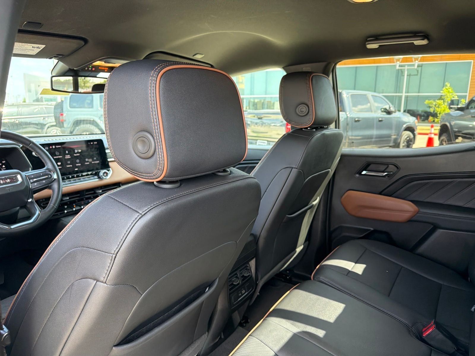 2024 GMC Canyon 4WD AT4